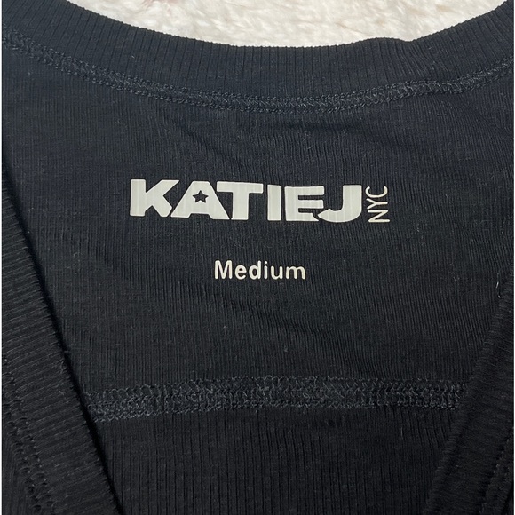 Katiej nyc button up cropped sweater - Picture 3 of 6